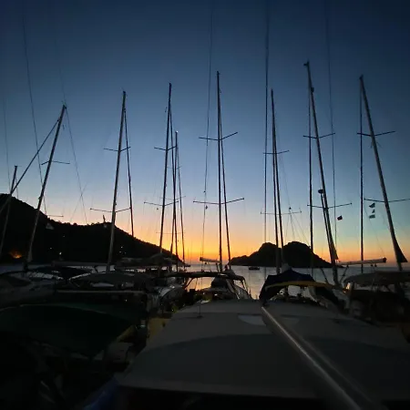 Exquisite 41ft Beneteau Oceanis Yacht 3 Cozy Lounge 2 Bathrooms And Your Dream Sailing Experience Awaits * Fethiye